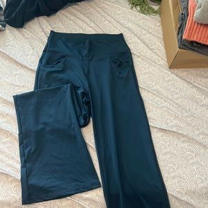 Peacock blue yoga pants